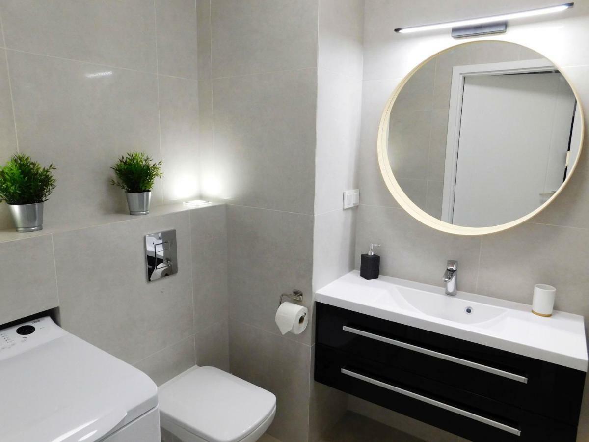 Apartamenty Wujka - Poludniowy Poznań Extérieur photo